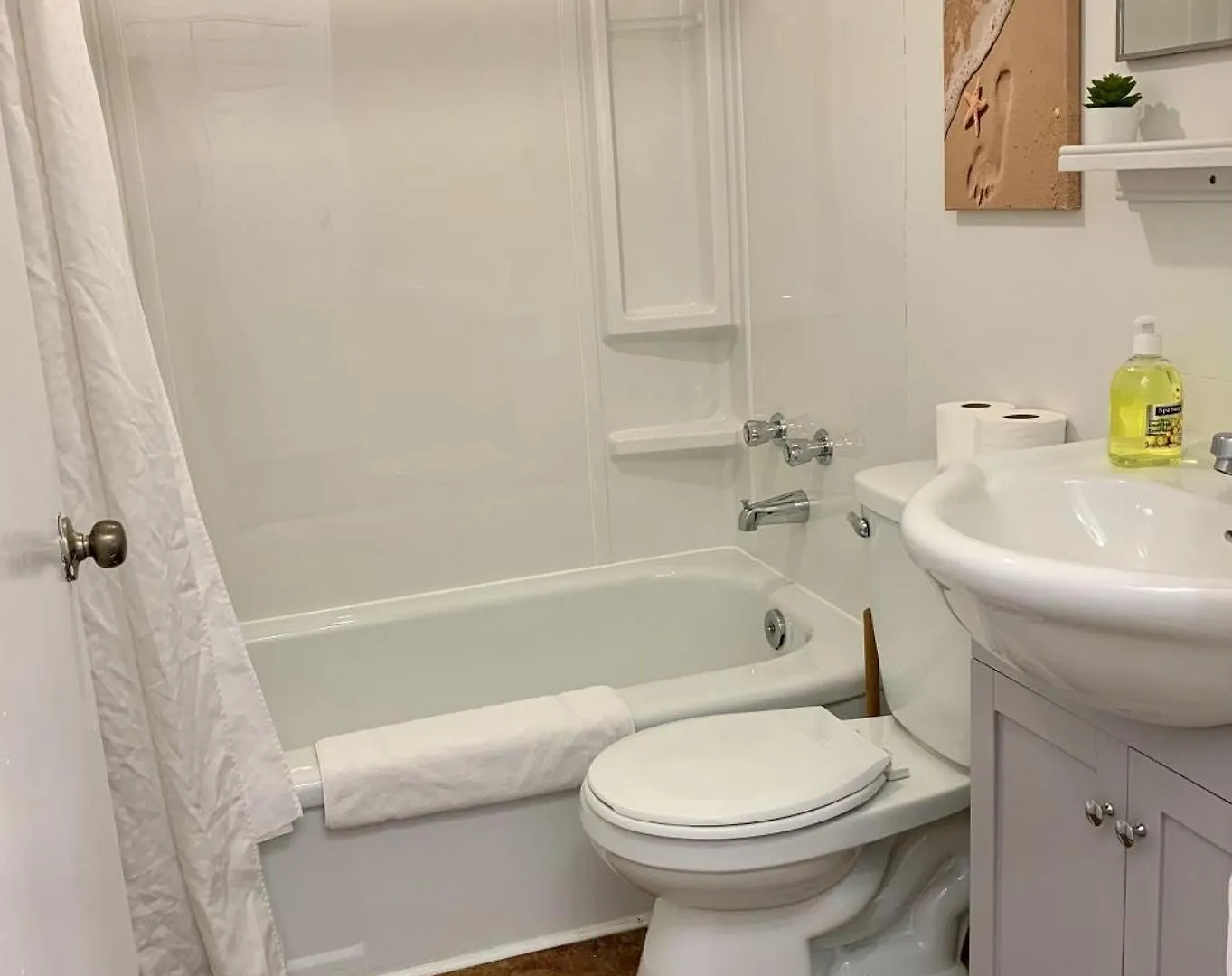 Tastefully Designed 1-Bdrm Charming North End, Unit #3 Apartment Halifax